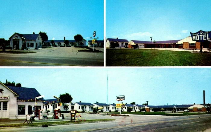 Blue Roof Motel - Old Postcard Photo